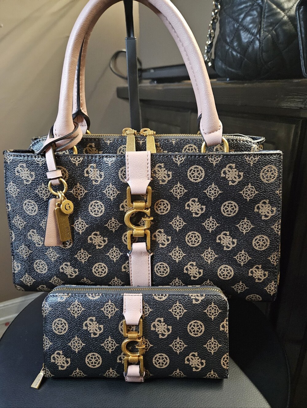 💥Sale💥Guess Briana Girlfriend Tote and Matching Briana Wallet